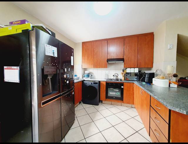 2 BEDROOM TOWNHOUSE FOR SALE IN HALFWAY GARDENS
